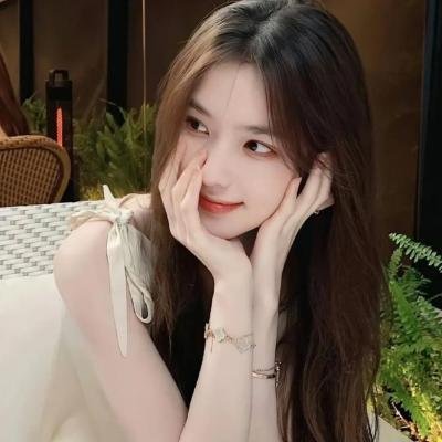 摊牌了,我的四个哥哥是超级大佬